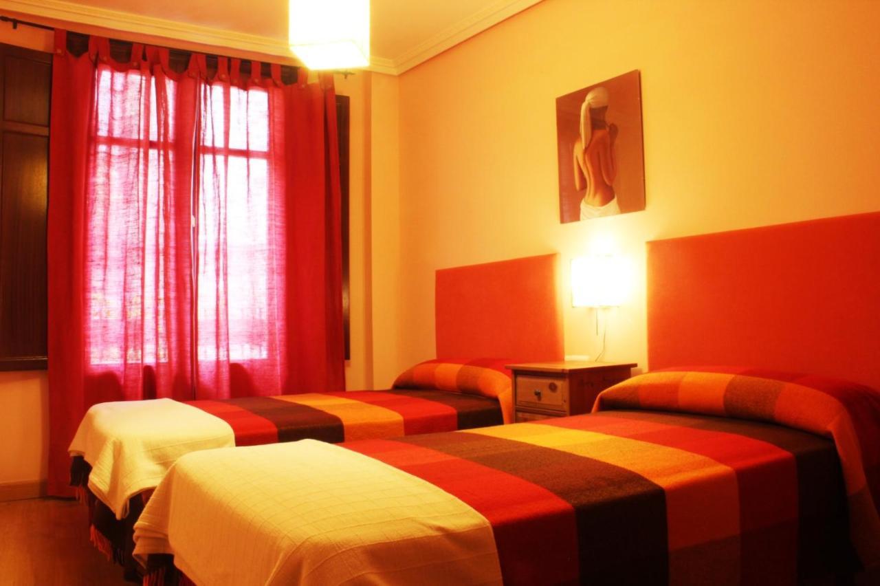 Apartamentos Rurales Altuzarra เอซกาไรย์ ภายนอก รูปภาพ
