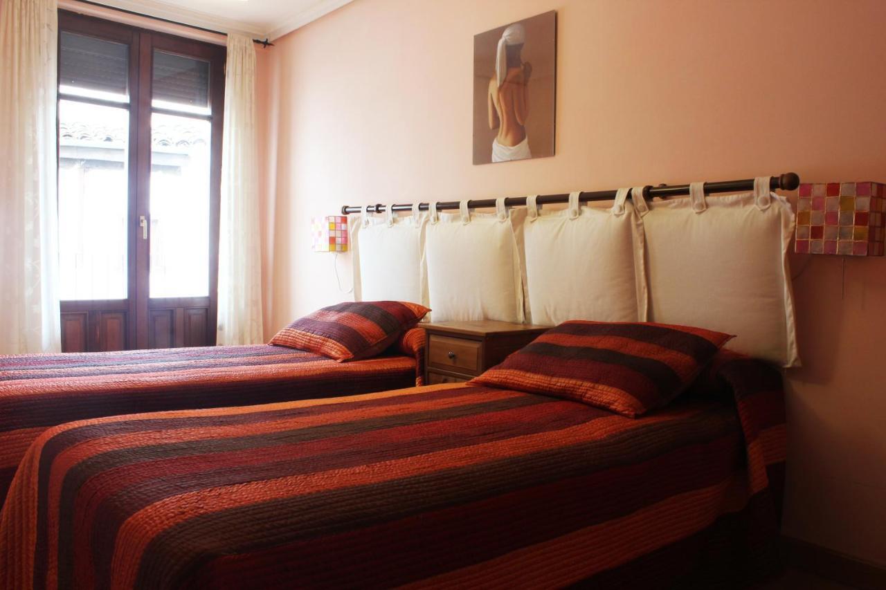 Apartamentos Rurales Altuzarra เอซกาไรย์ ภายนอก รูปภาพ
